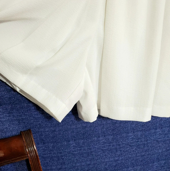 Worthington Textured Crepe White Skort NWT 14 - Picture 3 of 13